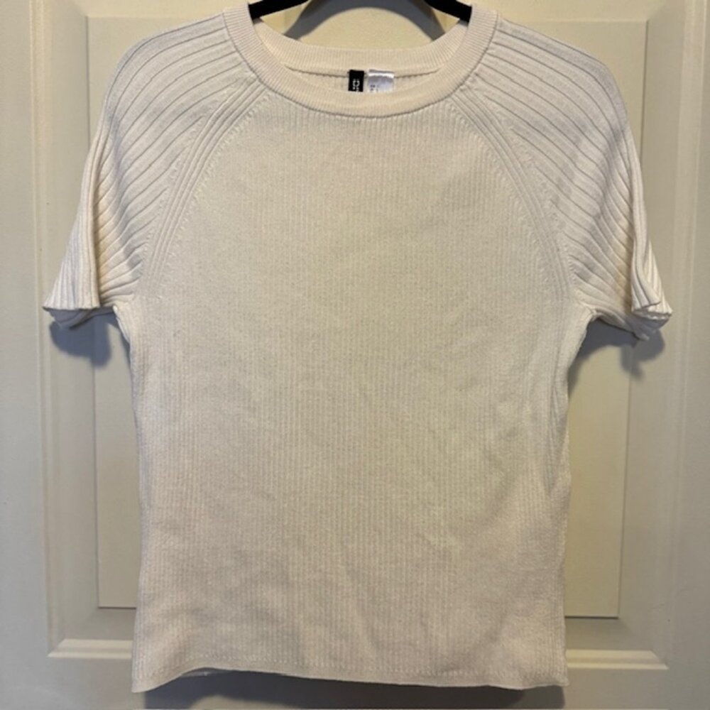 Divided H&M Cream Ribbed Sweater sz Large